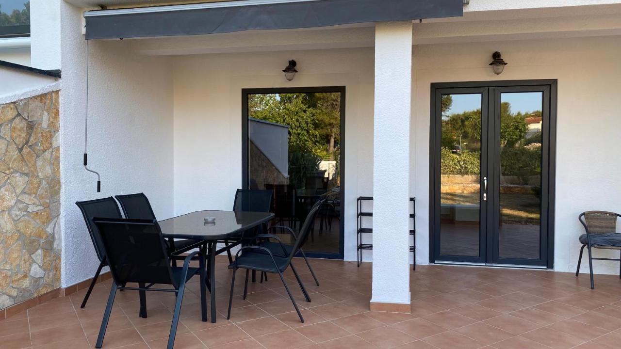Villa Holiday Banjole Exterior foto